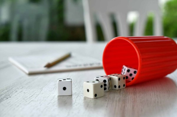 Piste de dés : conseils pour choisir cet accessoire de jeu